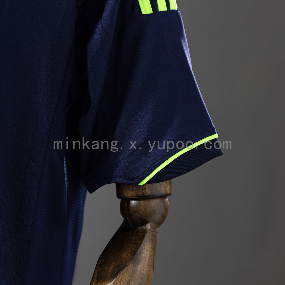 Camisa Real Madrid Retrô 12/13