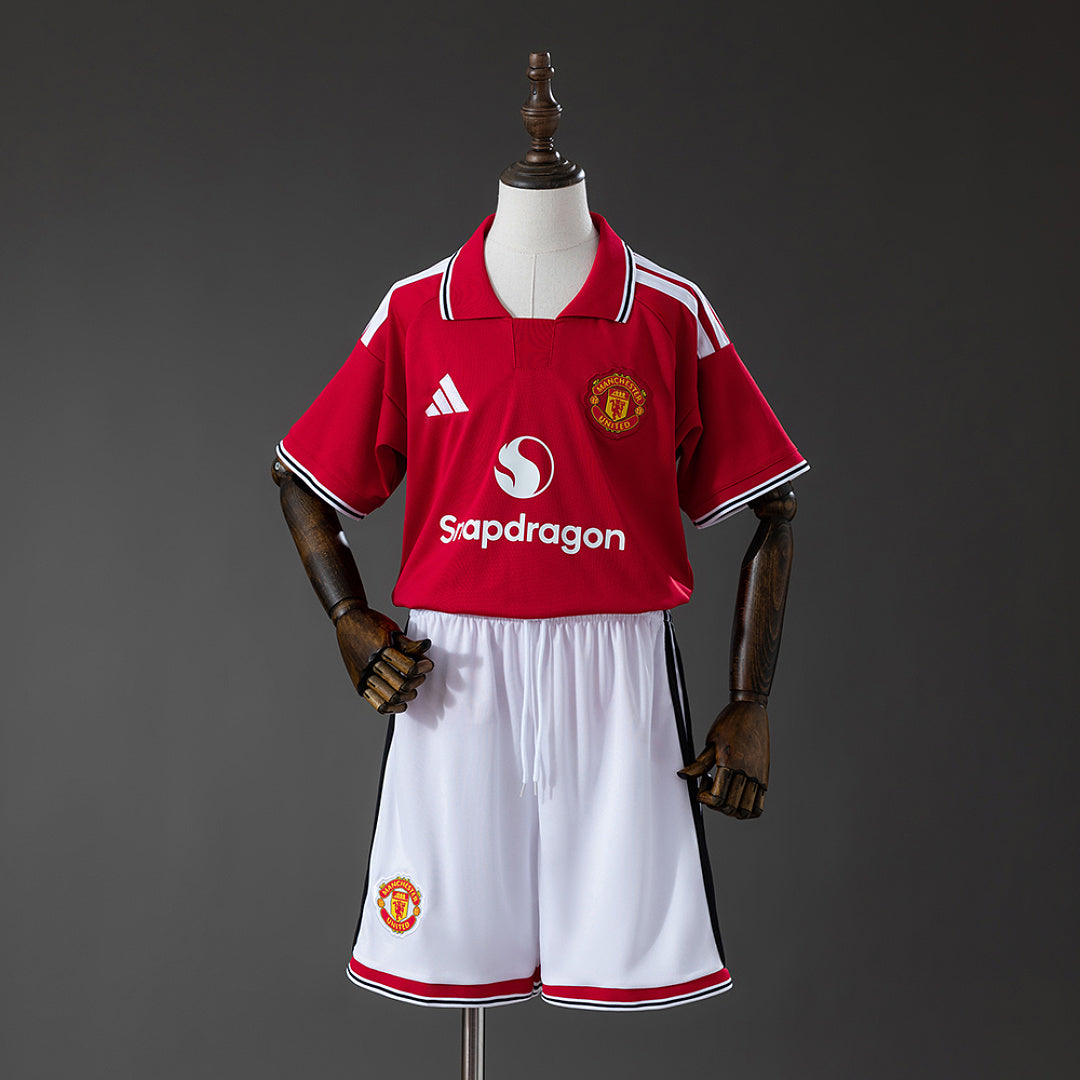 Kit Infantil Manchester United 26/27