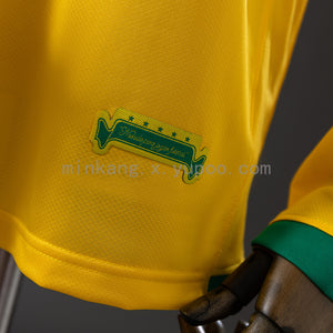Camisa Brasil Retrô Manga Longa 2006
