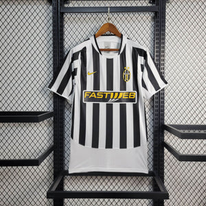 Camisa Juventus Retrô 02/23