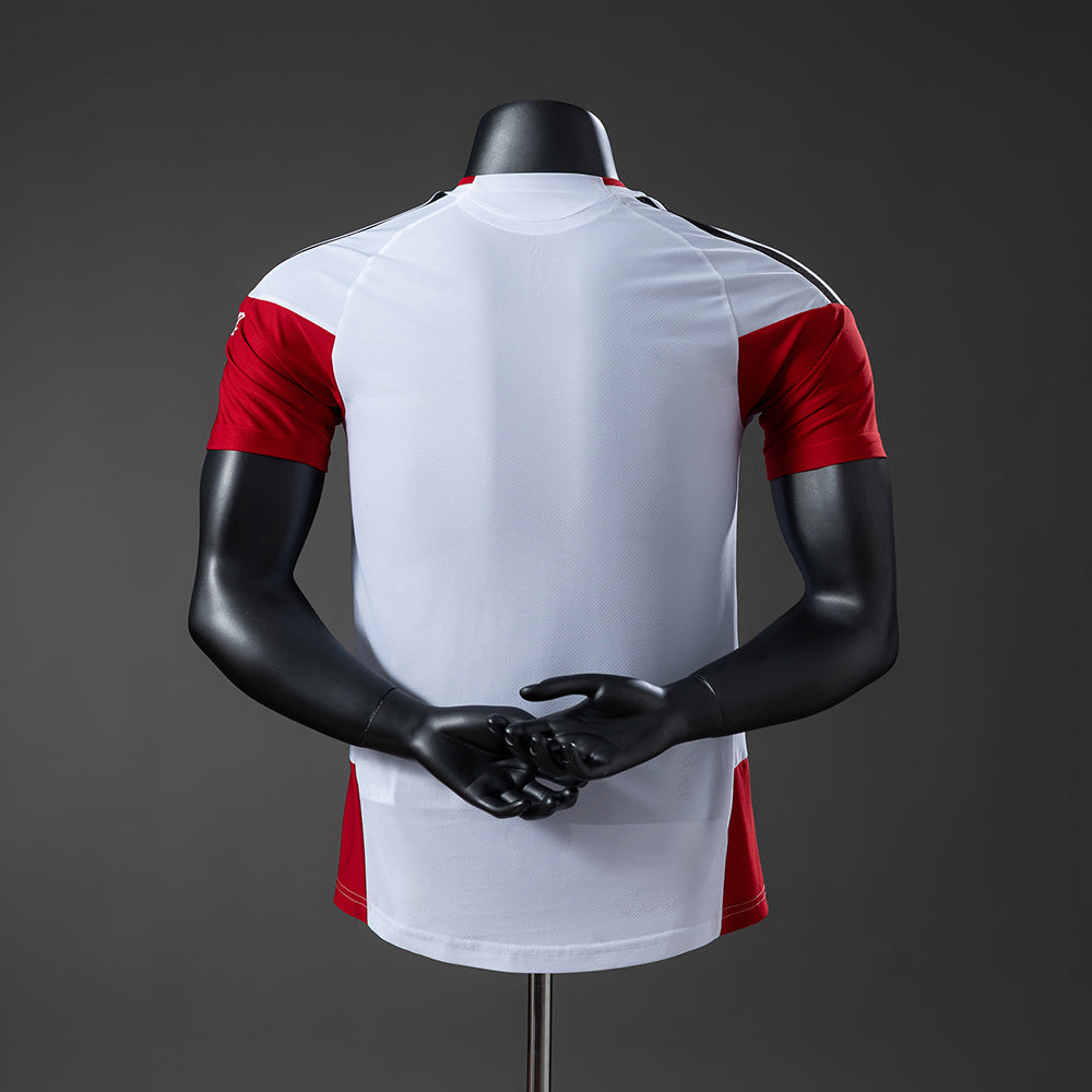 Camisa Alemanha Treino Verde Versão Jogador 2026