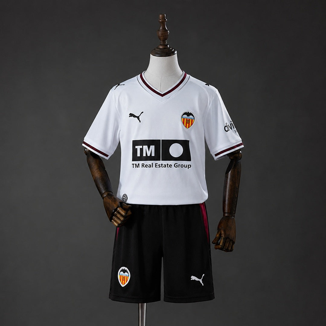 Kit Infantil Valencia 26/27