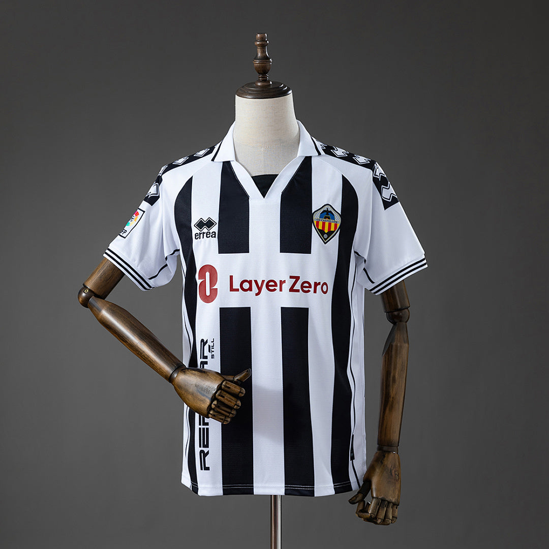 Camisa Errea Cd Castellón 2526 Retrô Style 4xl9 25/26