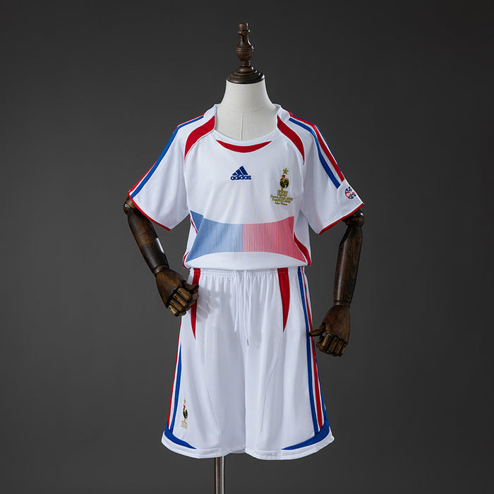 Kit Infantil França 2006