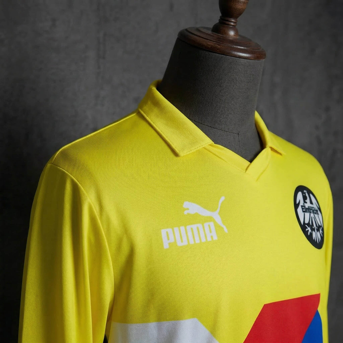 Camisa Eintracht Frankfurt Retrô Manga Longa 93/96