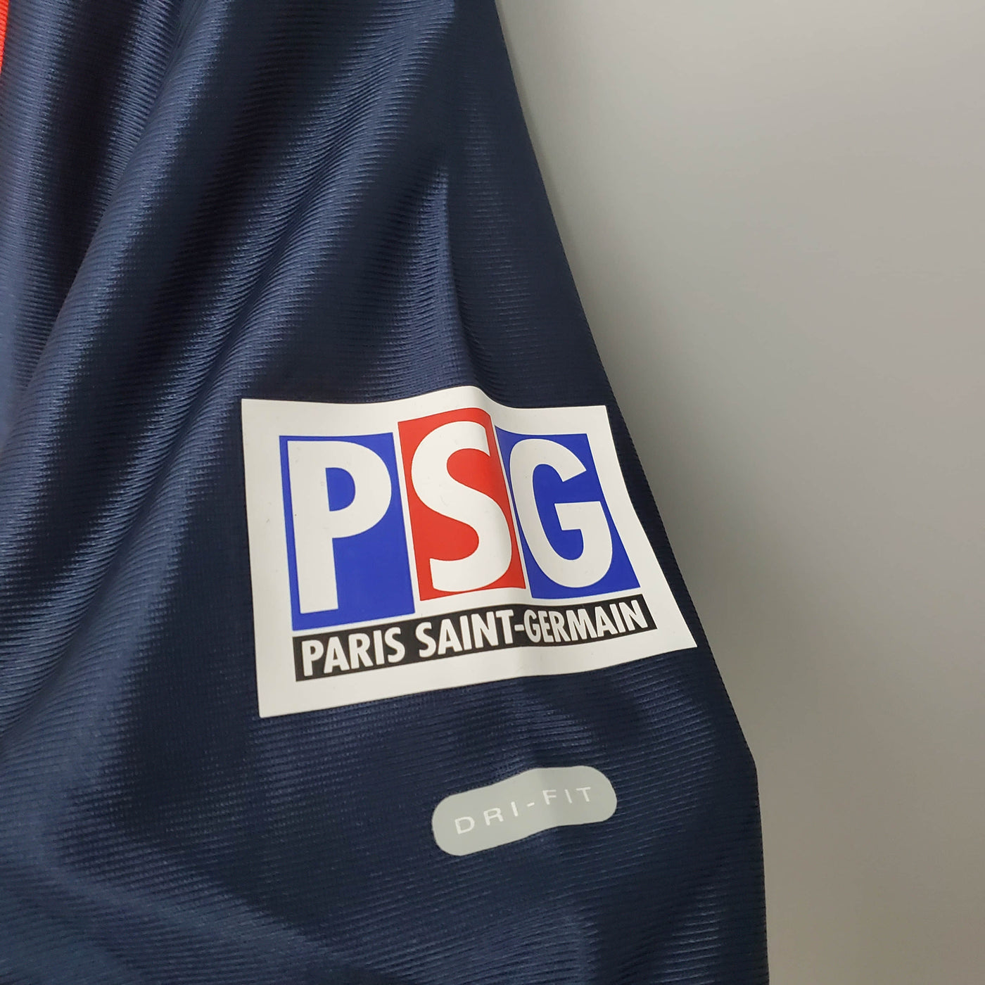 Camisa Paris Saint-Germain Retrô 01/02