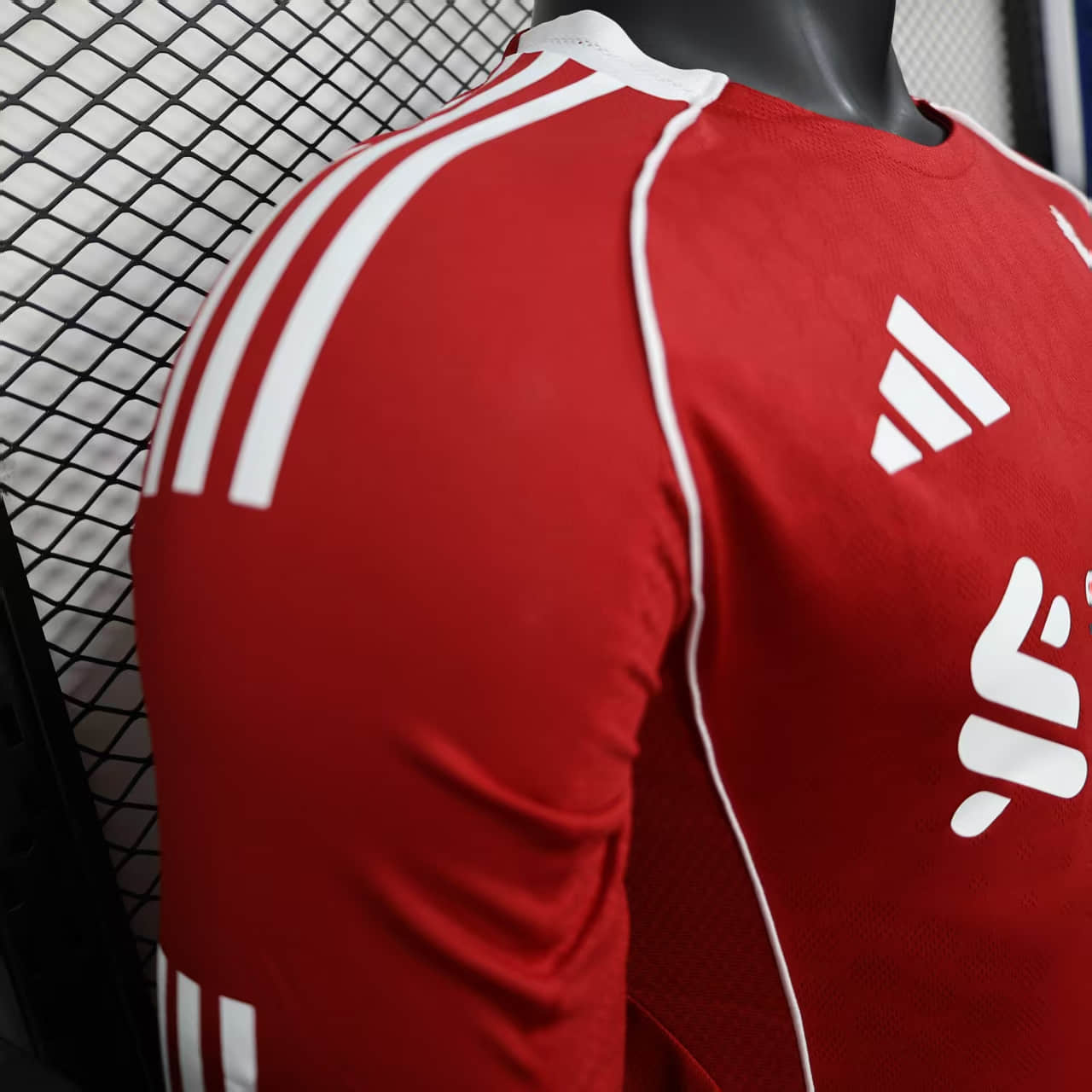 Camisa Liverpool Home Manga Longa Jogador 25/26