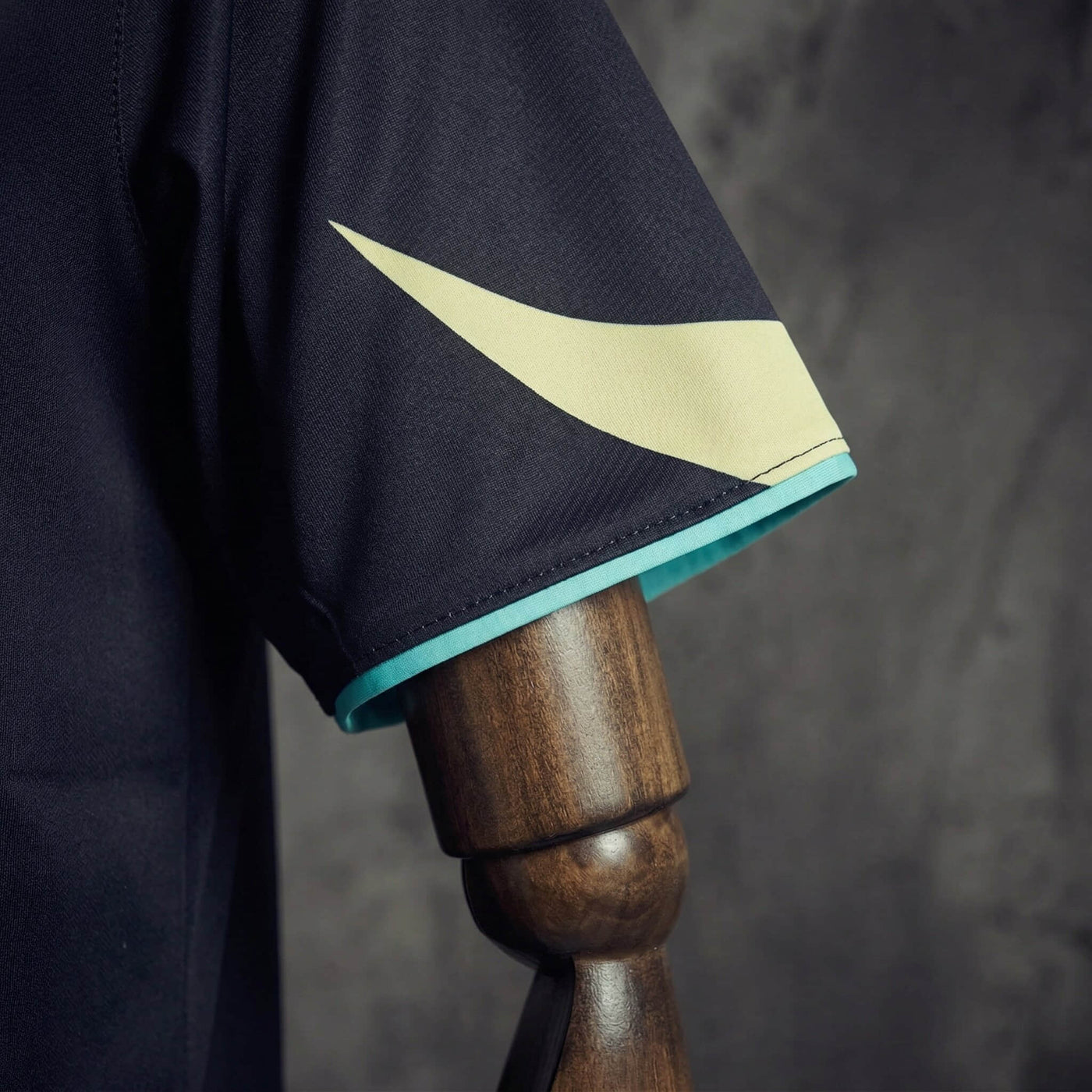 Camisa Primeira Liga Preta