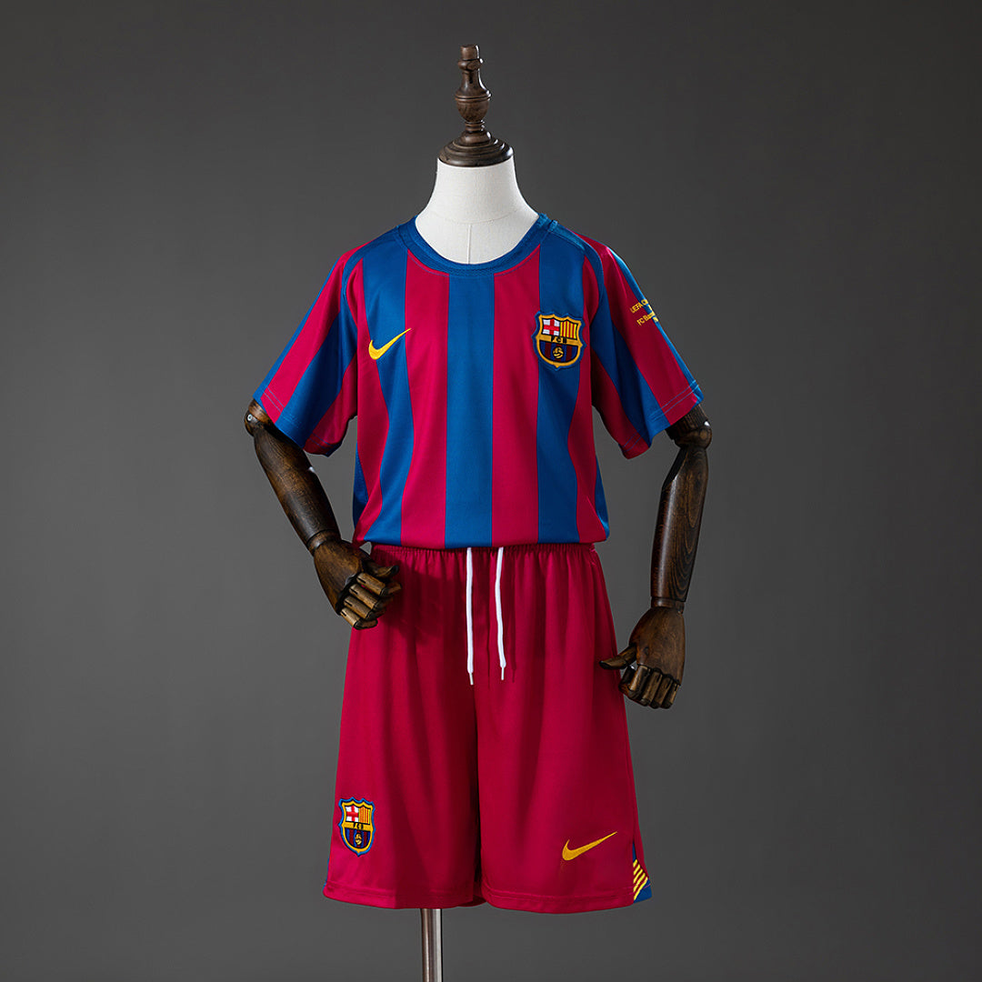 Kit Infantil Barcelona 05/06