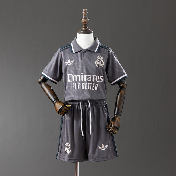 Kit Infantil Real Madrid 24/25