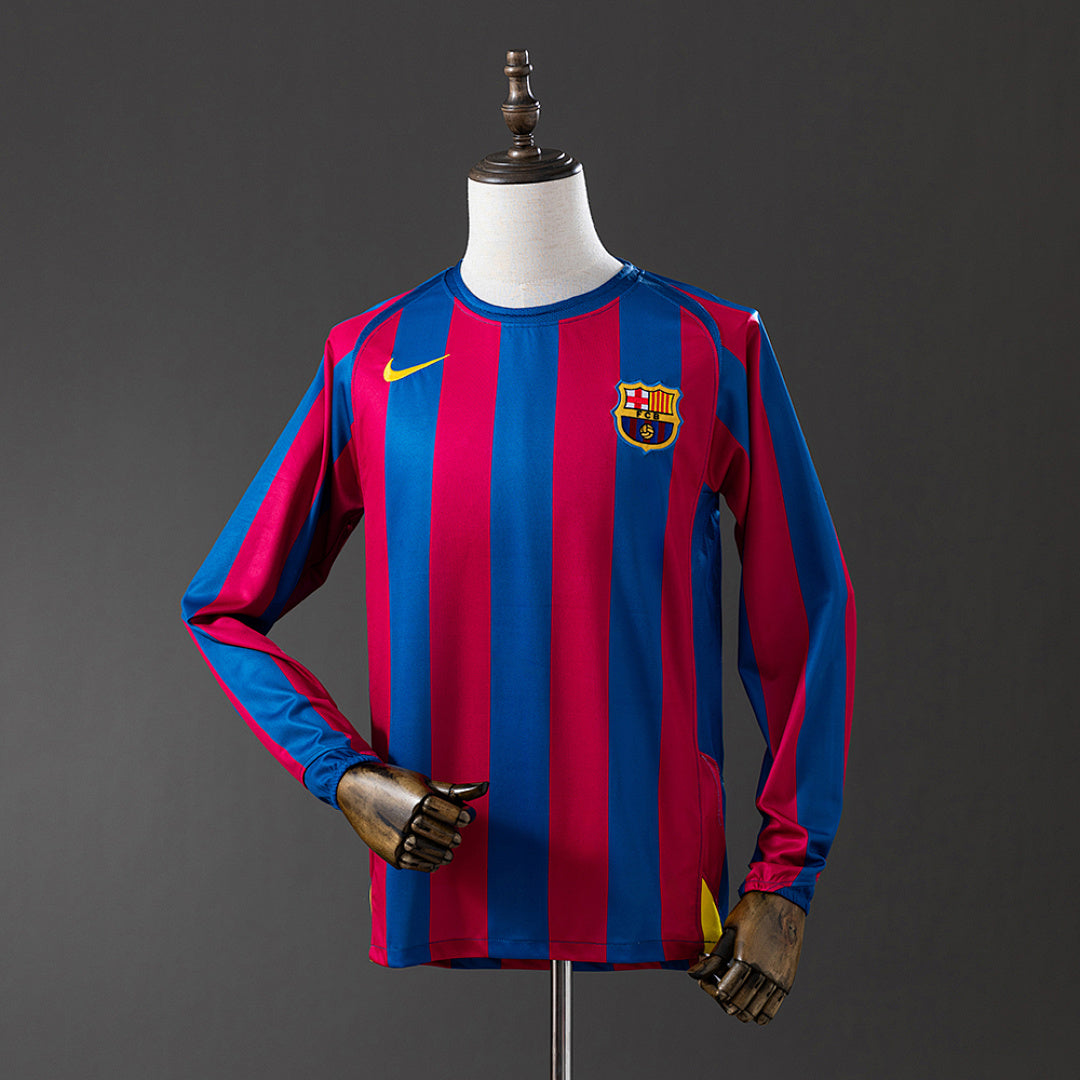 Camisa Barcelona Retrô Manga Longa 05/06