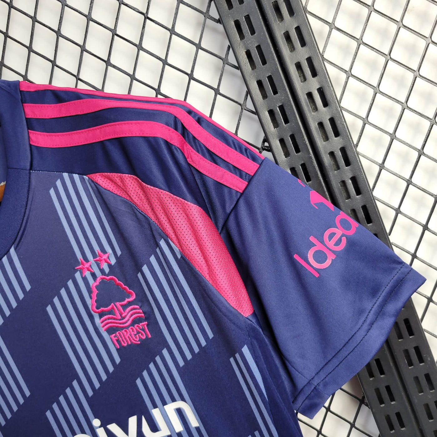 Camisa Nottingham Forest Away 24/25