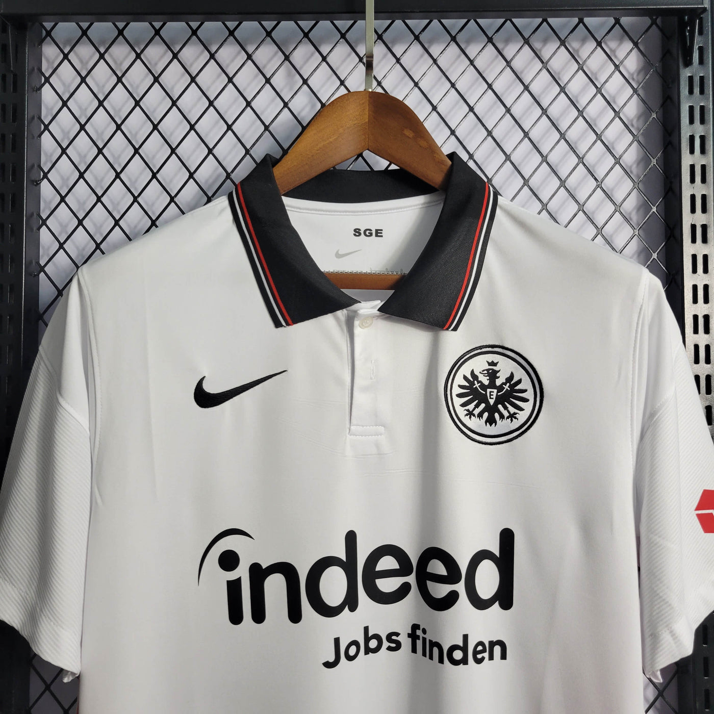 Camisa Eintracht Frankfurt Away Branca 21/22
