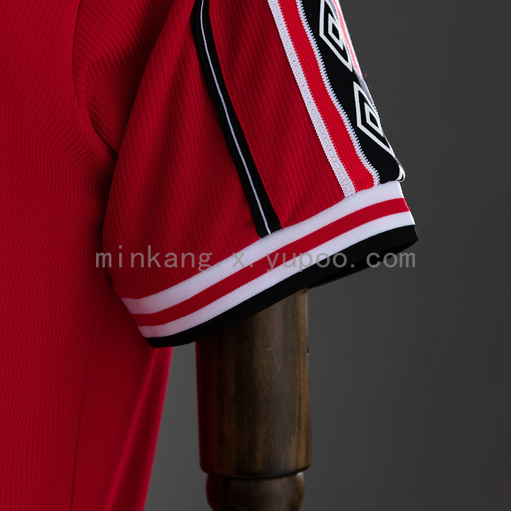 Camisa Manchester United Retrô 98/99