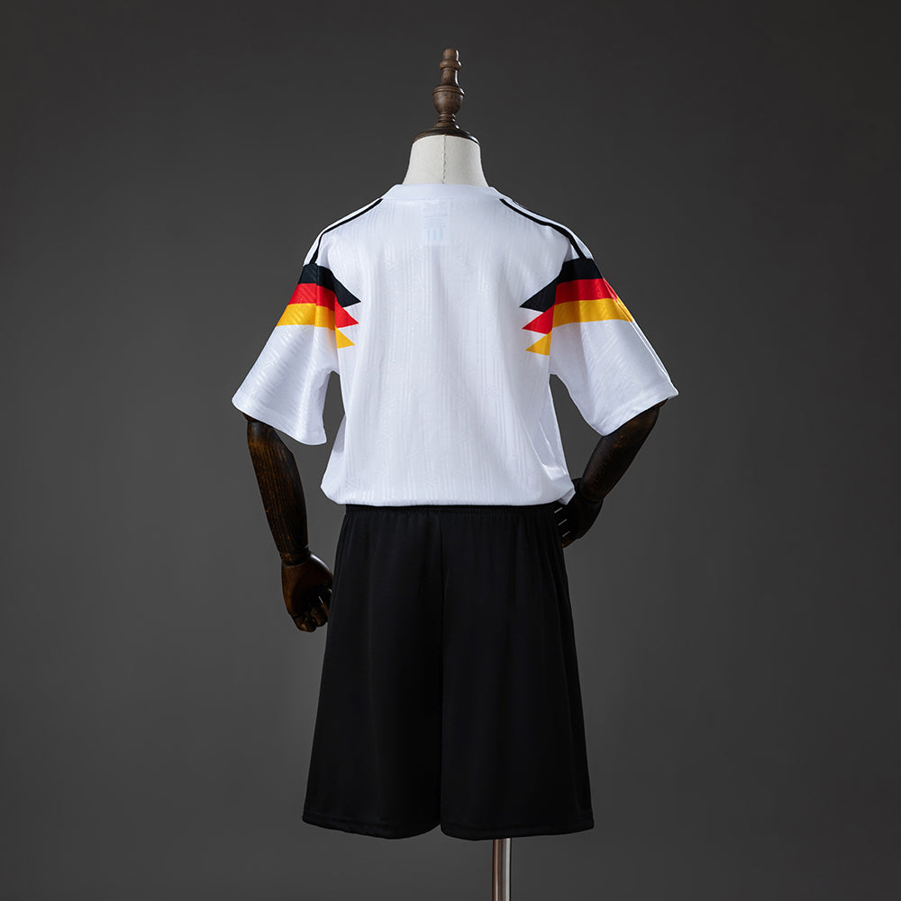 Kit Infantil Alemanha 1990