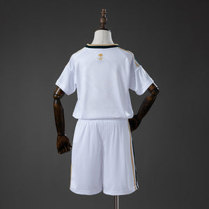 Kit Infantil Arábia Saudita 2026