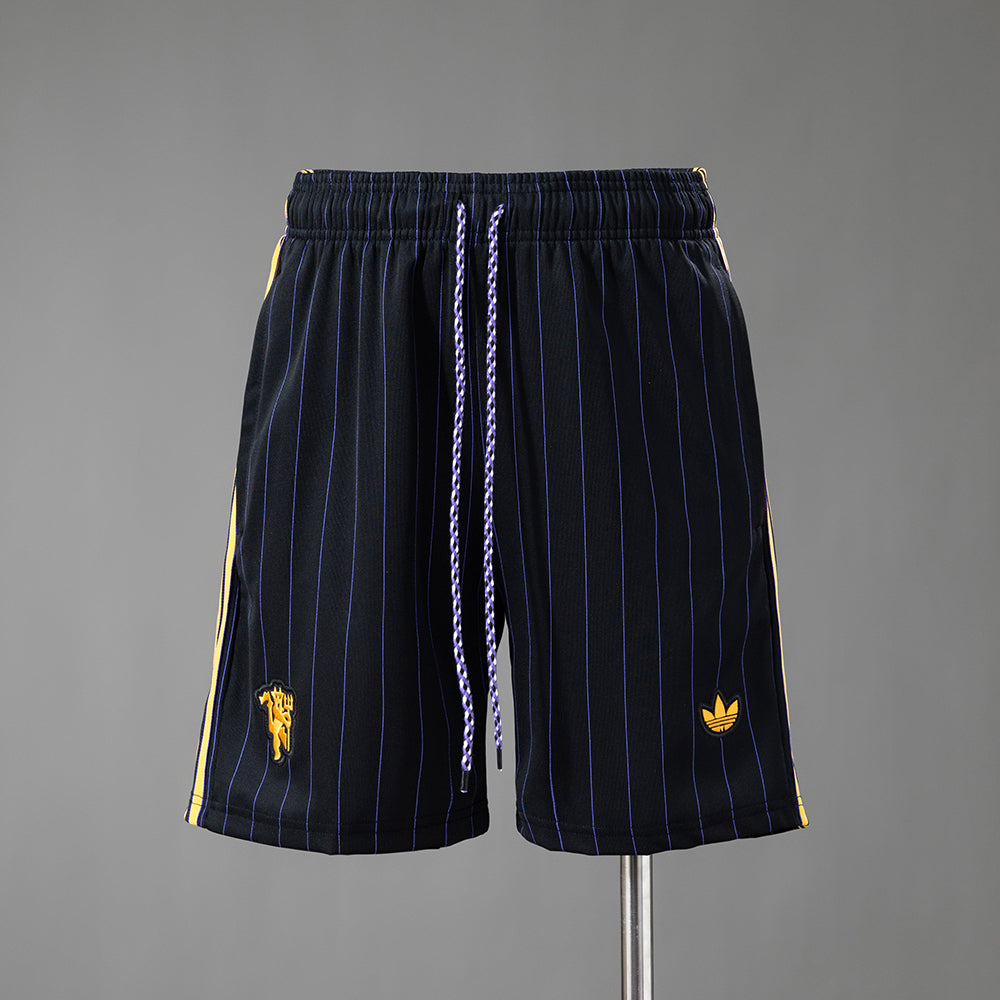 Short Manchester United Preta