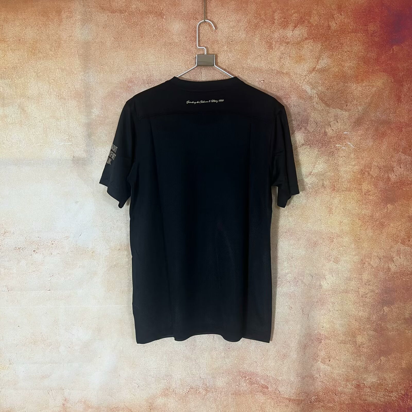 Camisa Eintracht Frankfurt Modelo Especial 24/25