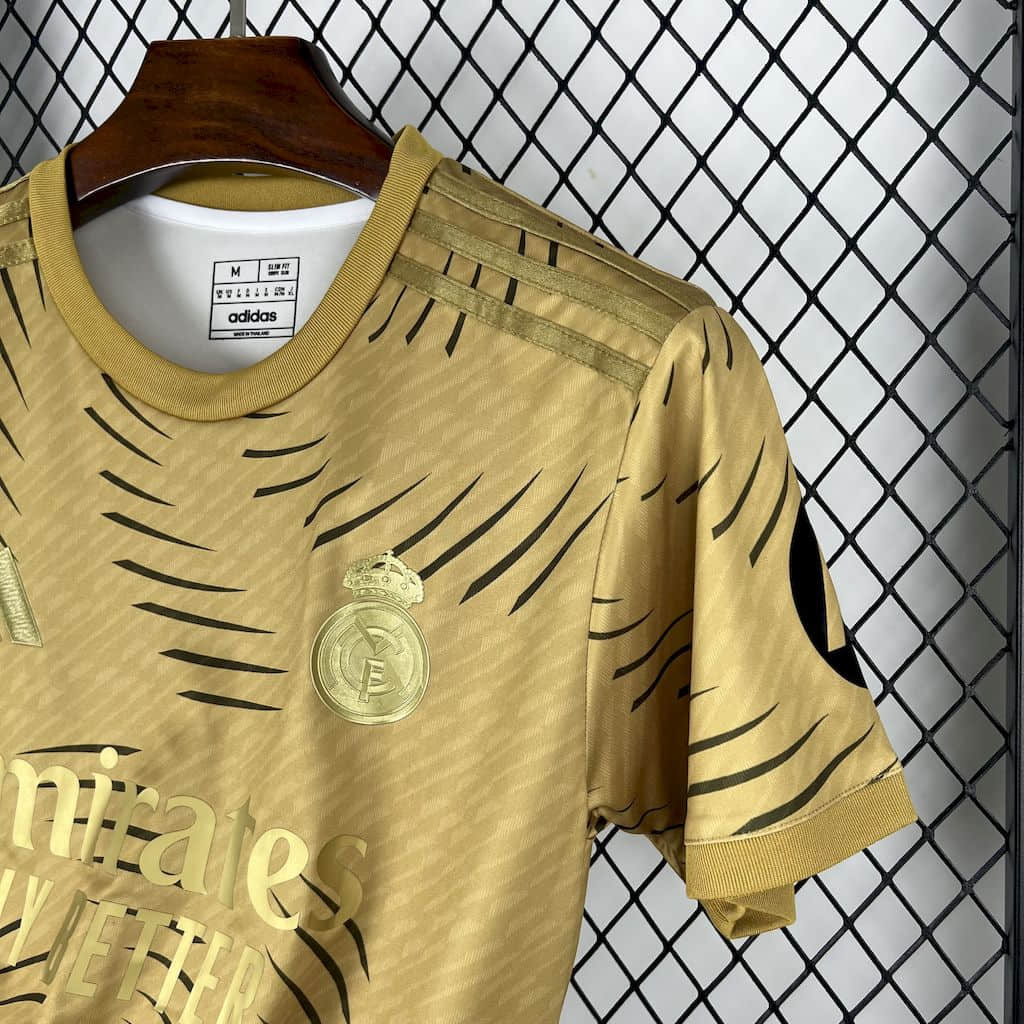 Camisa Real Madrid Treino Dourada 25/26