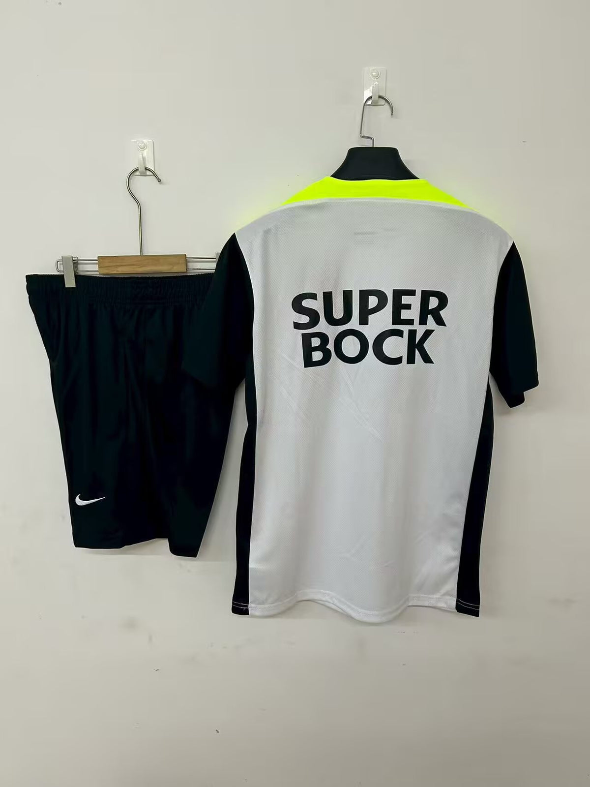 Camisa Lisbon Pré-jogo Treino Suit Off Branca 3xl2 25/26