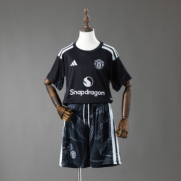 Kit Infantil Manchester United Goleiro 26/27