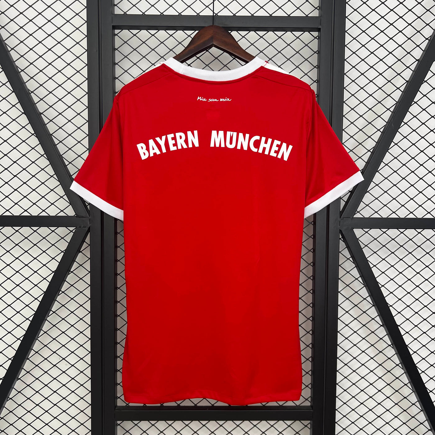 Camisa Bayern Munich Retrô 17/18