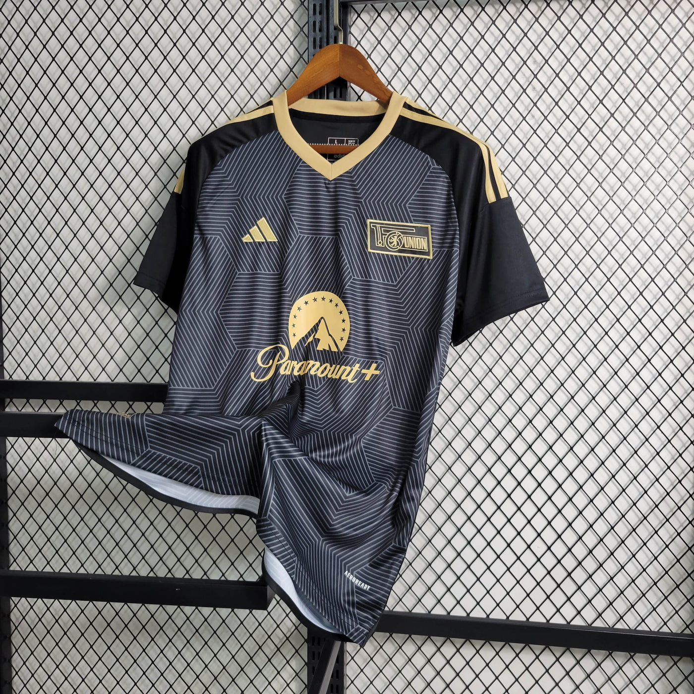 Camisa Union Berlin Modelo Especial 23/24