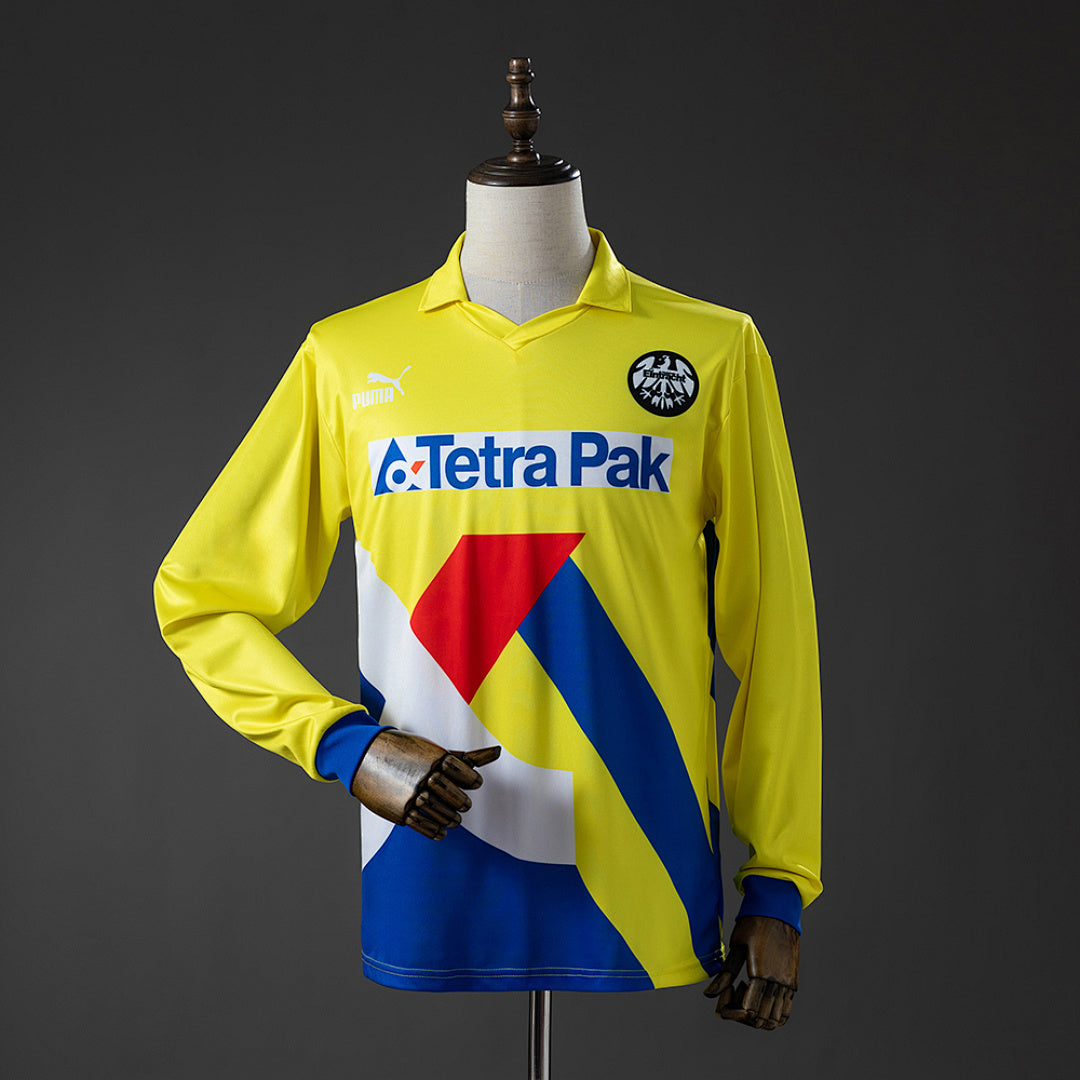 Camisa Eintracht Frankfurt Retrô Manga Longa 93/96